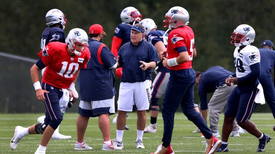 Patriots Notebook: Nelson Agholor, Jalen Mills don't practice on Thursday taken at Gillette Stadium (Patriots)